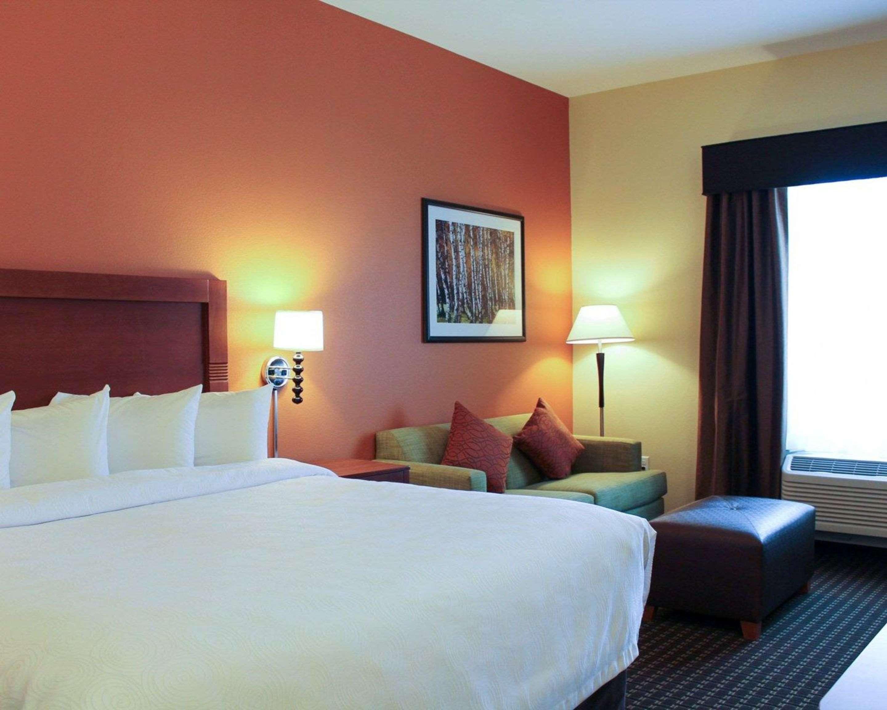 Mainstay Suites Tioga Bagian luar foto