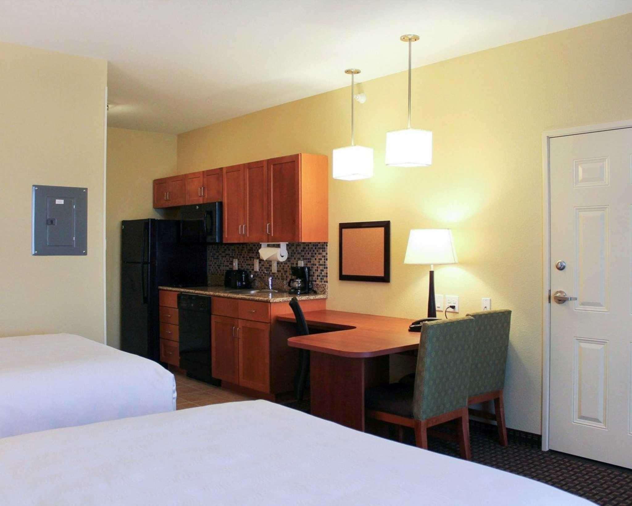 Mainstay Suites Tioga Bagian luar foto
