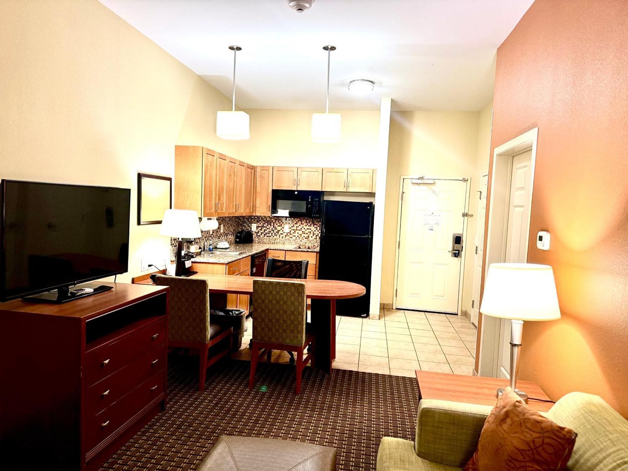 Mainstay Suites Tioga Bagian luar foto